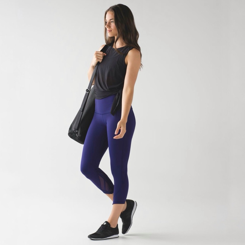 Lululemon Essential Rhythm‎ Crop Emperor Blue - Picture 2 of 12
